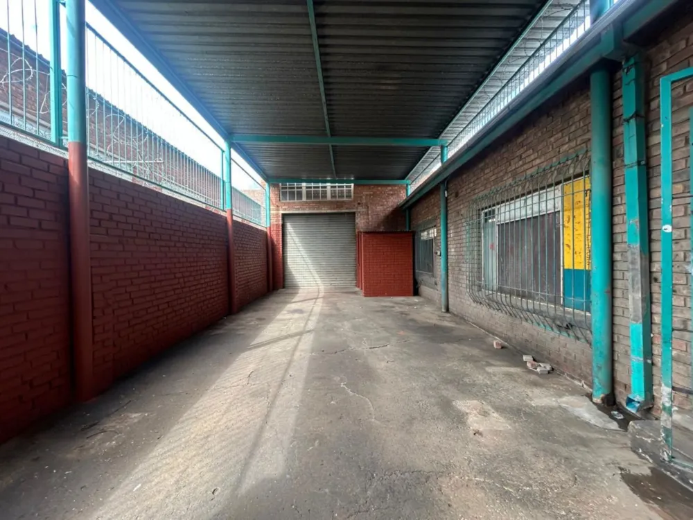Commercial Building for sale in Kimberley - 1KJ1697147