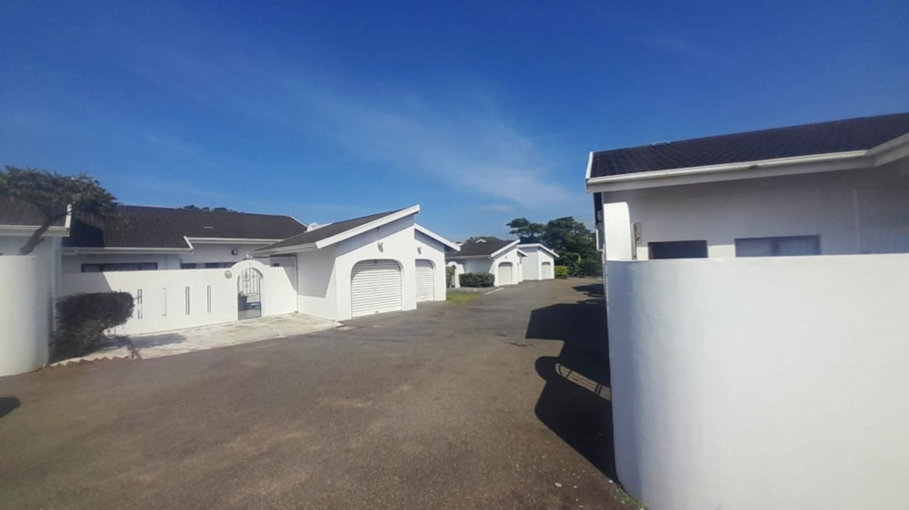 Townhouse for sale in Port Shepstone, Port Shepstone - 1PSH1697148