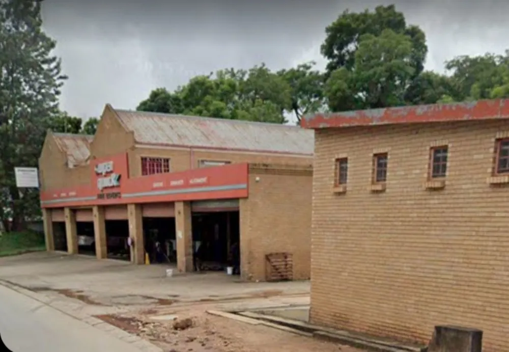Commercial Building for sale in Modjadjiskloof (Duiwelskloof) - 1TA1697470 Commercial Building for sale in Modjadjiskloof (Duiwelskloof) - 1TA1697470