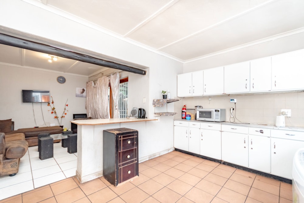 House for sale in Westdene, Johannesburg - GRE1697232 House for sale in Westdene, Johannesburg - GRE1697232