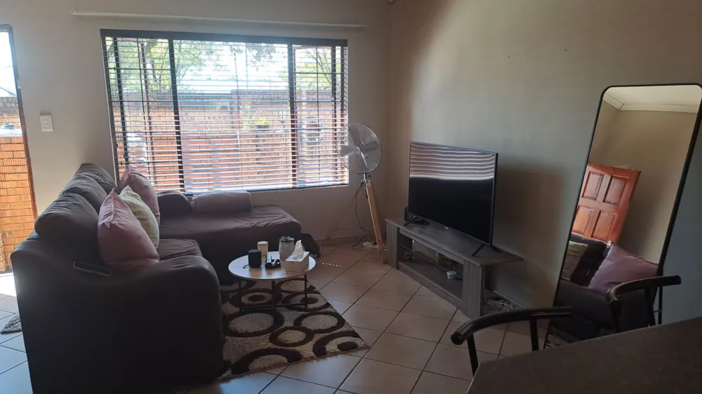Townhouse sold in Middelburg Central (Mpumalanga Central)  - 1MD1697257