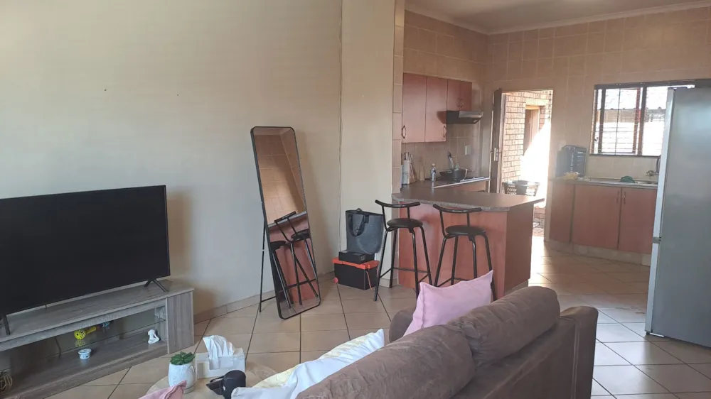 Townhouse sold in Middelburg Central (Mpumalanga Central)  - 1MD1697257