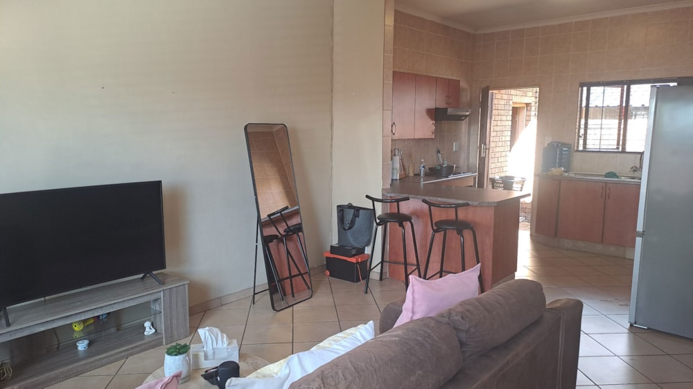 Townhouse sold in Middelburg Central (Mpumalanga Central)  - 1MD1697257