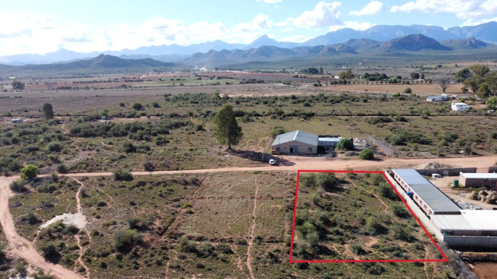 Vacant land for sale in Dysselsdorp - 1OU1698489