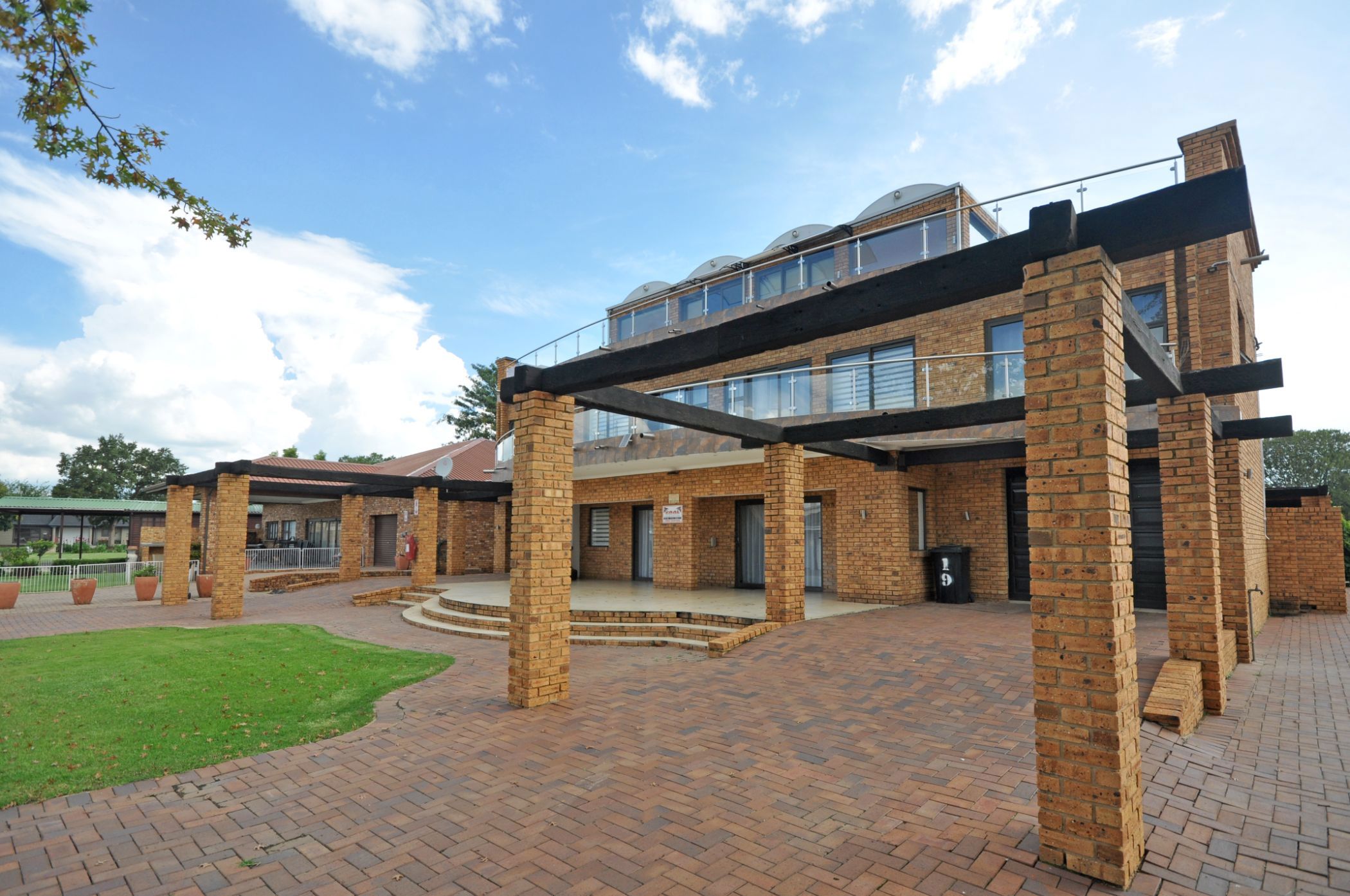 Security estate home for sale in Lochvaal - 1VT1700562