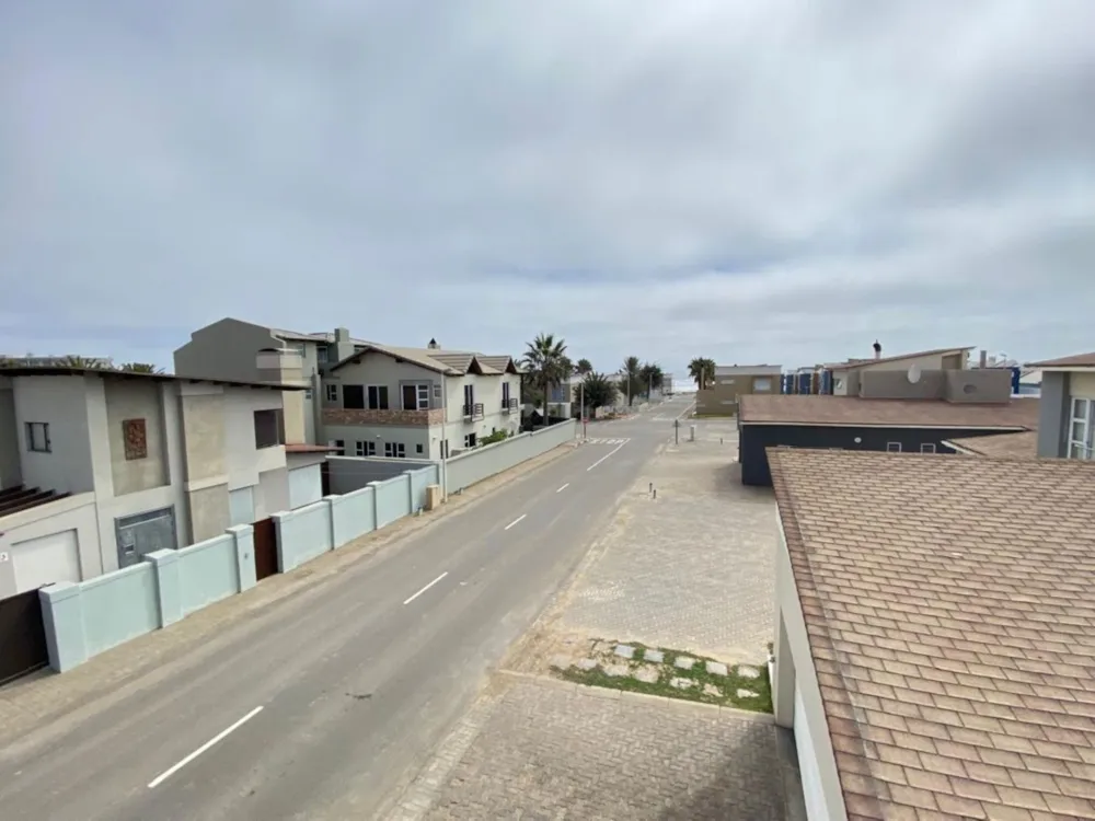 Double-storey house for sale in Waterfront, Namibia - 3NM1697393 Double-storey house for sale in Waterfront, Namibia - 3NM1697393