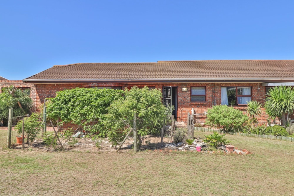 House let in Bluewater Bay, Port Elizabeth, Gqeberha - 1PLZ1697376 House let in Bluewater Bay, Port Elizabeth, Gqeberha - 1PLZ1697376