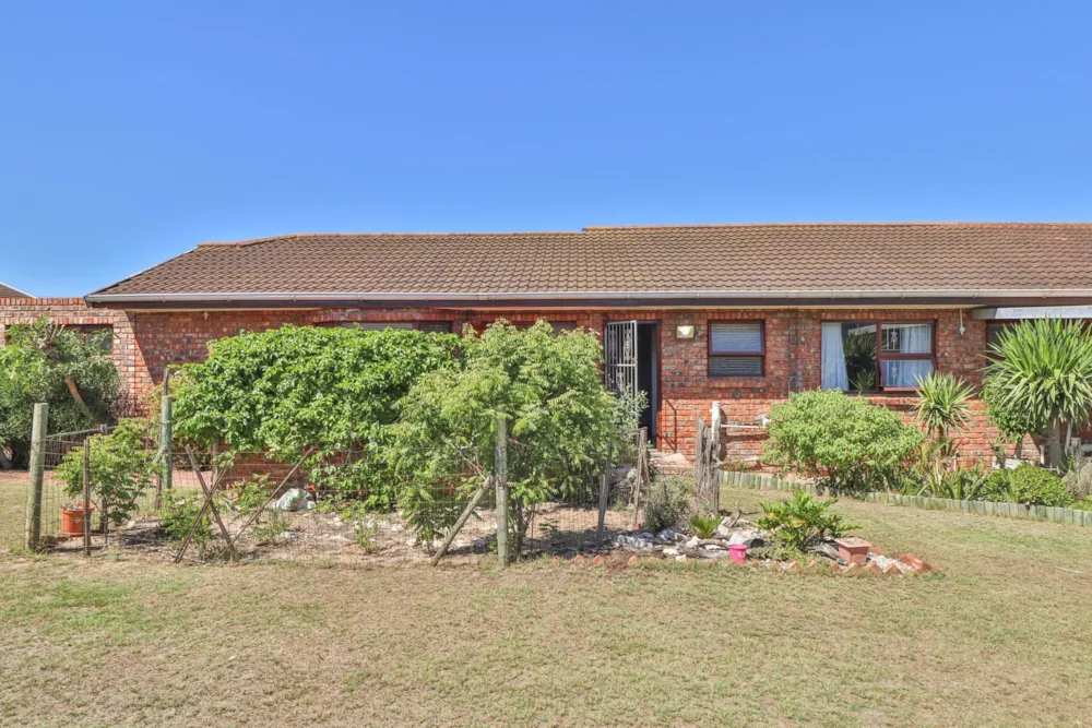 House let in Bluewater Bay, Port Elizabeth, Gqeberha - 1PLZ1697376 House let in Bluewater Bay, Port Elizabeth, Gqeberha - 1PLZ1697376