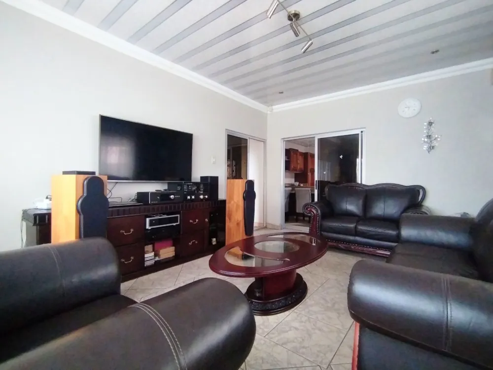 House for sale in Paradise, Newcastle - 1NW1697834