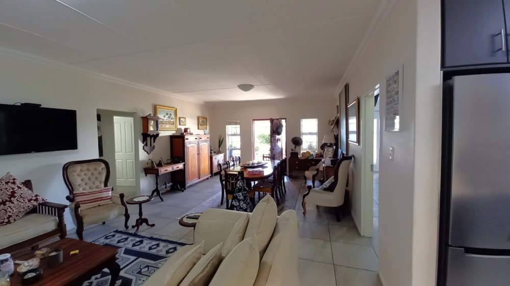 House for sale in Wesbank, Oudtshoorn - 1OU1697591 House for sale in Wesbank, Oudtshoorn - 1OU1697591