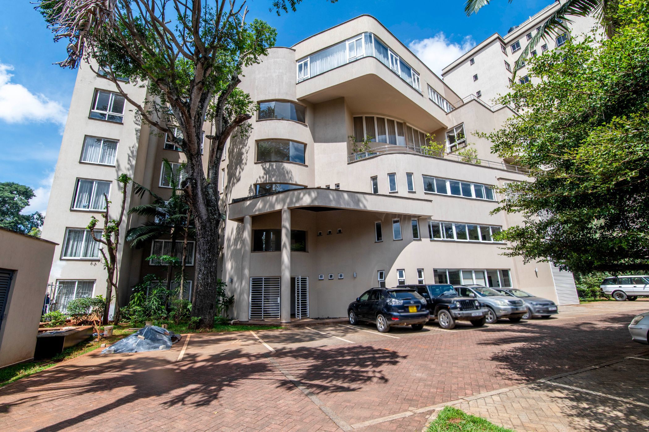 Apartment for sale in Brookside Drive , Kenya - 3KE1726087