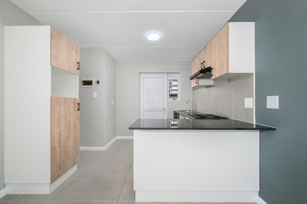 Townhouse for sale in Fairview, Port Elizabeth, Gqeberha - 1PLZ1697473