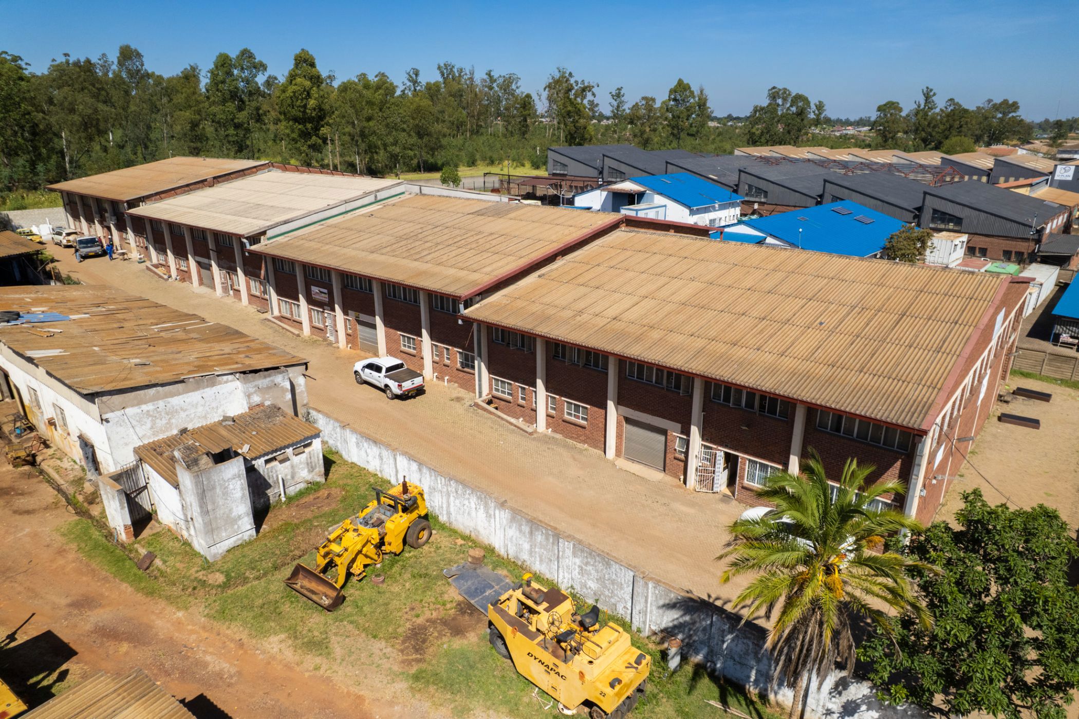 Commercial industrial property for sale in Msasa, Zimbabwe - 3ZB1697476