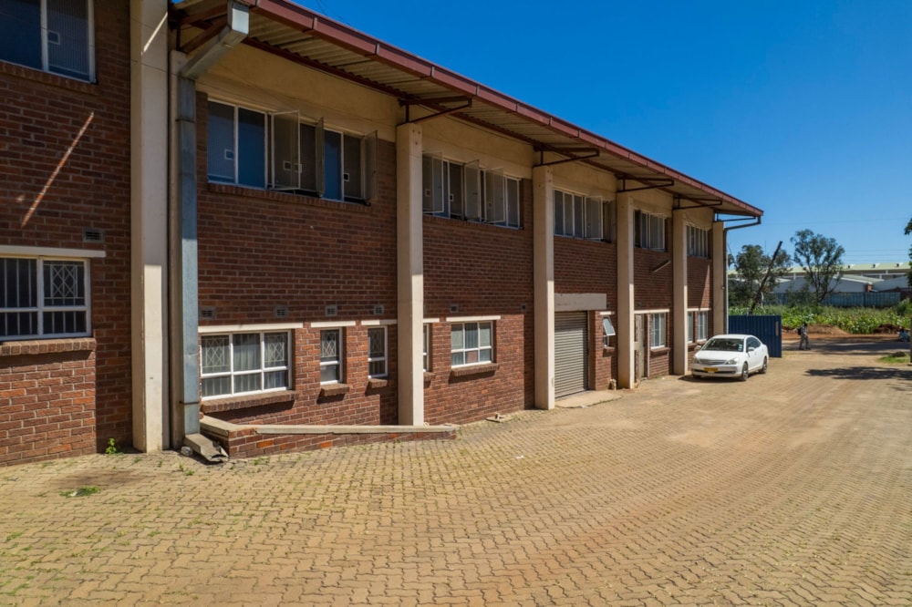 Commercial industrial property for sale in Msasa, Zimbabwe - 3ZB1697476 Commercial industrial property for sale in Msasa, Zimbabwe - 3ZB1697476