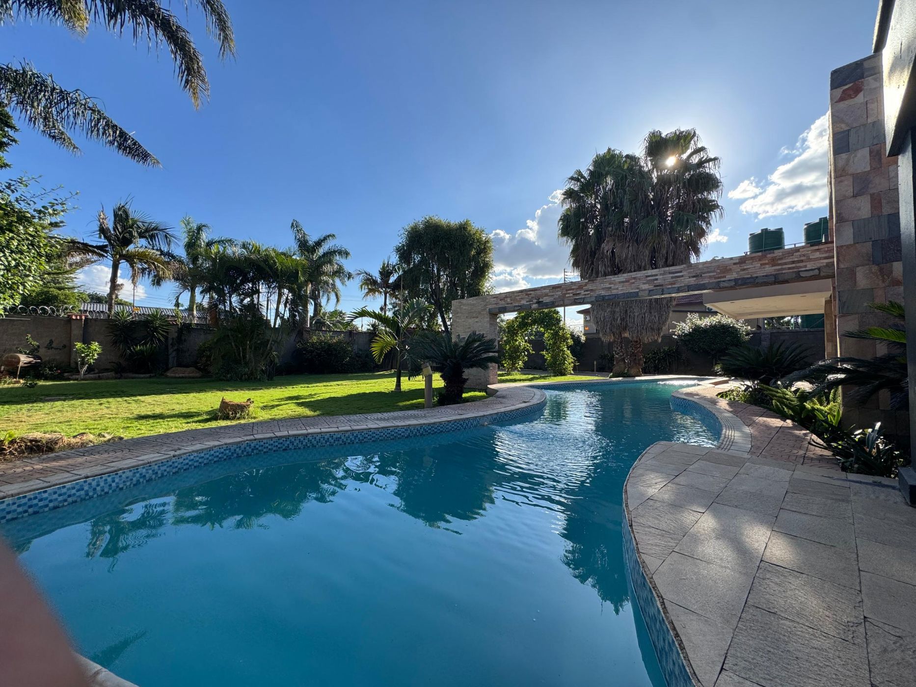 Commercial Building to rent in Rhodespark, Zambia - 3ZA1697527