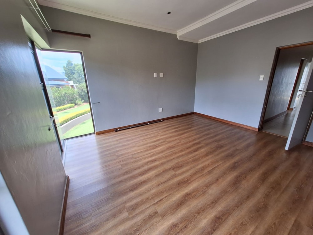 House for sale in Midstream Estate - CN1697556 House for sale in Midstream Estate - CN1697556