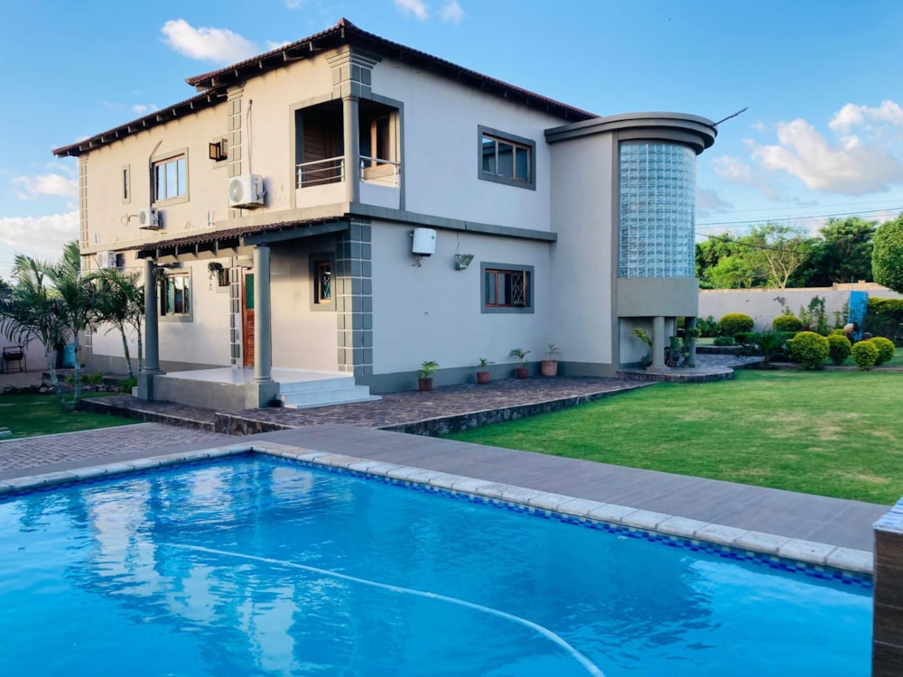 Double-storey house to rent in Matola, Mozambique - 3MQ1697573 Double-storey house to rent in Matola, Mozambique - 3MQ1697573