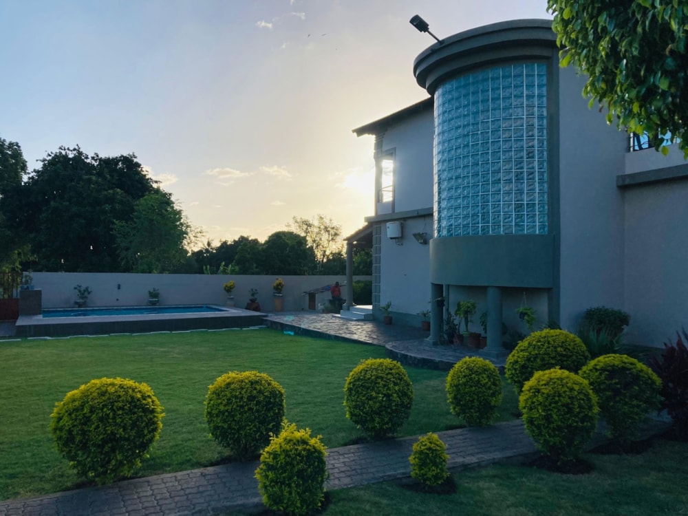 Double-storey house to rent in Matola, Mozambique - 3MQ1697573 Double-storey house to rent in Matola, Mozambique - 3MQ1697573