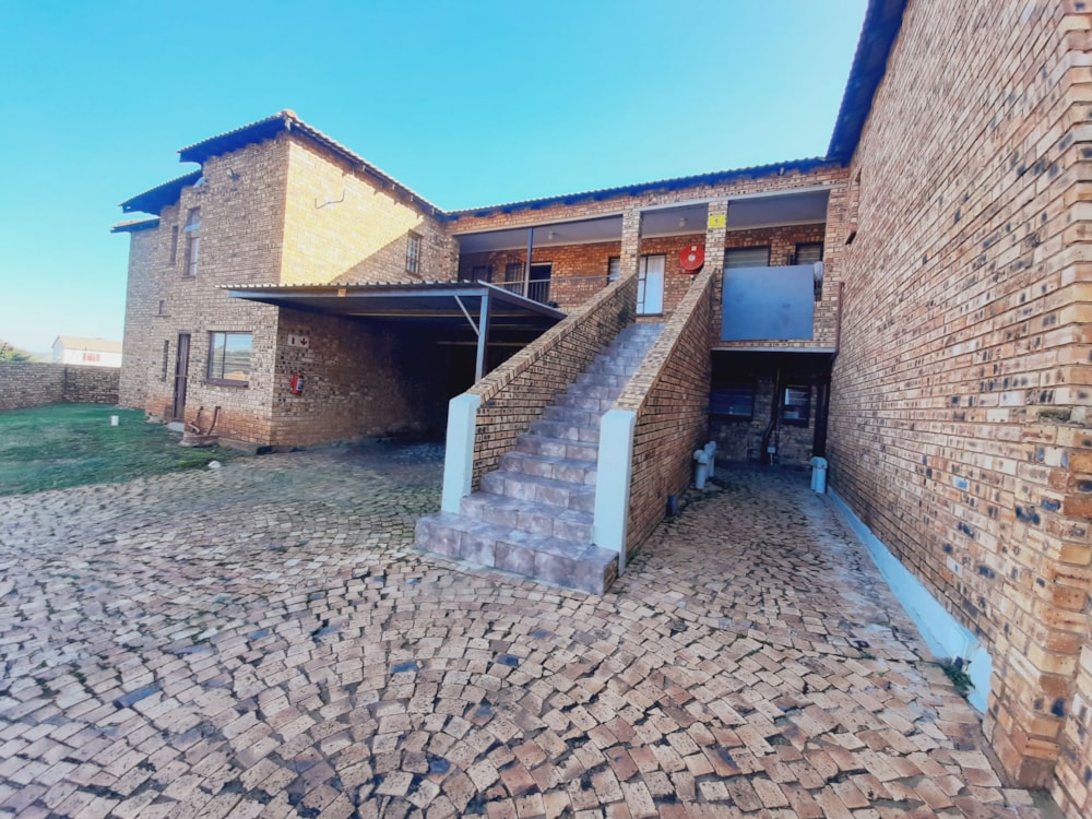 House for sale in Greenhills - 1KR1697764 House for sale in Greenhills - 1KR1697764