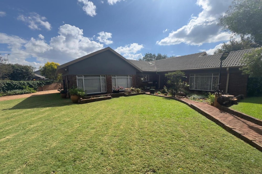 House sold in Kanonkop, Middelburg, Mpumalanga - 1MD1697636