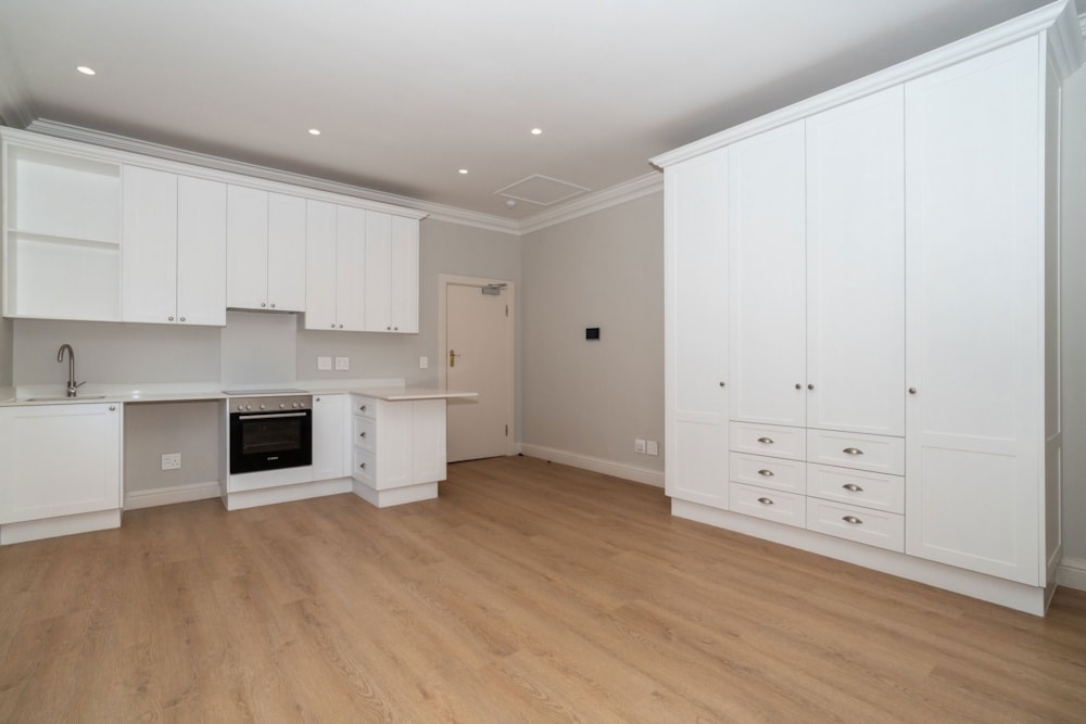 Apartment let in Claremont Upper - RBL1702046