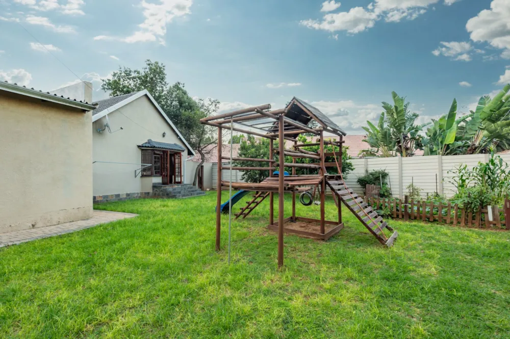 House sold in Sharonlea - RAN1698112 House sold in Sharonlea - RAN1698112