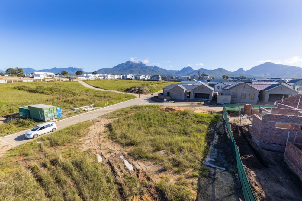 Residential vacant land for sale in Kraaibosch Park - GEO1698021 Residential vacant land for sale in Kraaibosch Park - GEO1698021