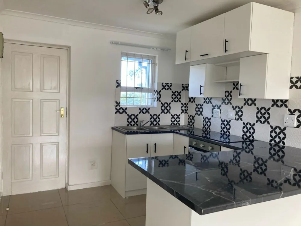 Apartment let in Klipkop, Parow - 1AH1726700 Apartment let in Klipkop, Parow - 1AH1726700