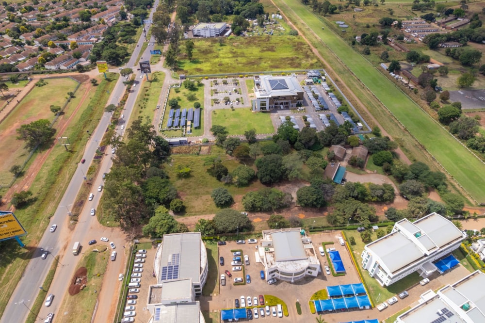 Commercial office sold in Borrowdale, Zimbabwe - 3ZB1697747 Commercial office sold in Borrowdale, Zimbabwe - 3ZB1697747