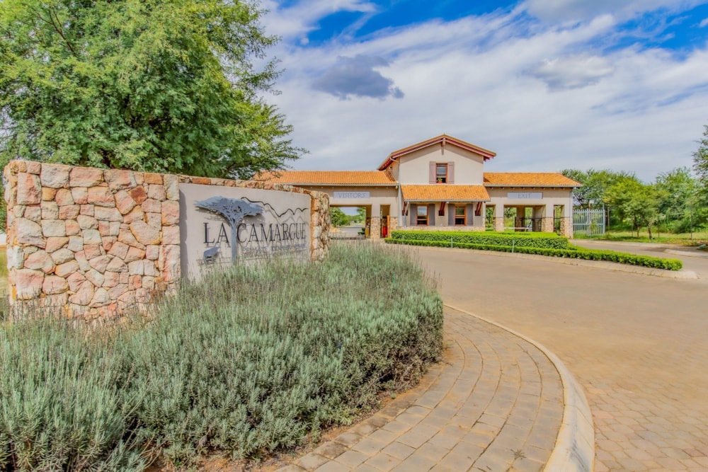 Vacant land sold in La Camargue - 1HR1697869 Vacant land sold in La Camargue - 1HR1697869