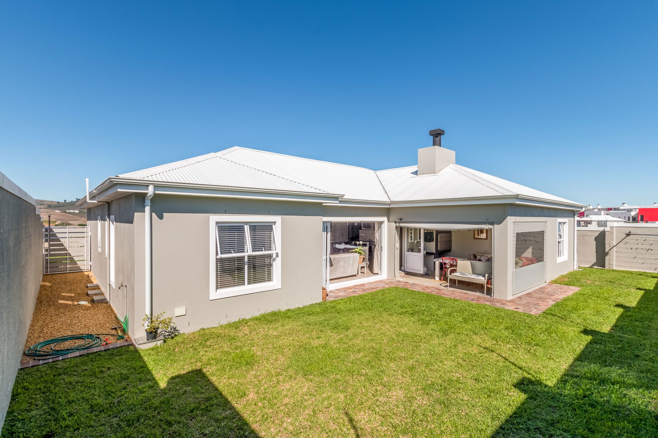 House for sale in Brackenfell South - 1BC1698068