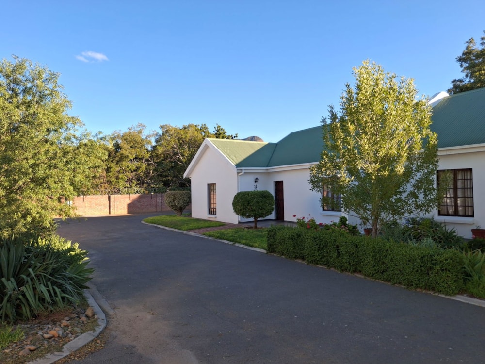 House sold in Graaff-Reinet - 1KK1698111 House sold in Graaff-Reinet - 1KK1698111