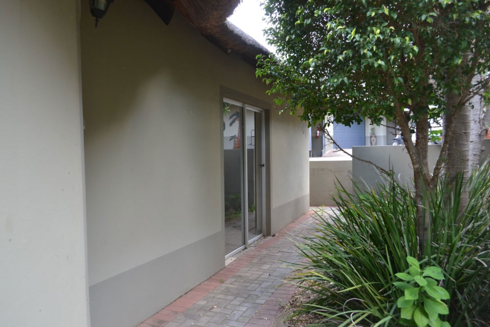 Garden retirement home for sale in Mookgopong (Naboomspruit) - 1MDM1698882