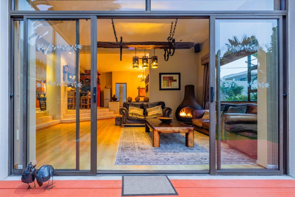 House sold in Vineta, Namibia - 3NM1698129