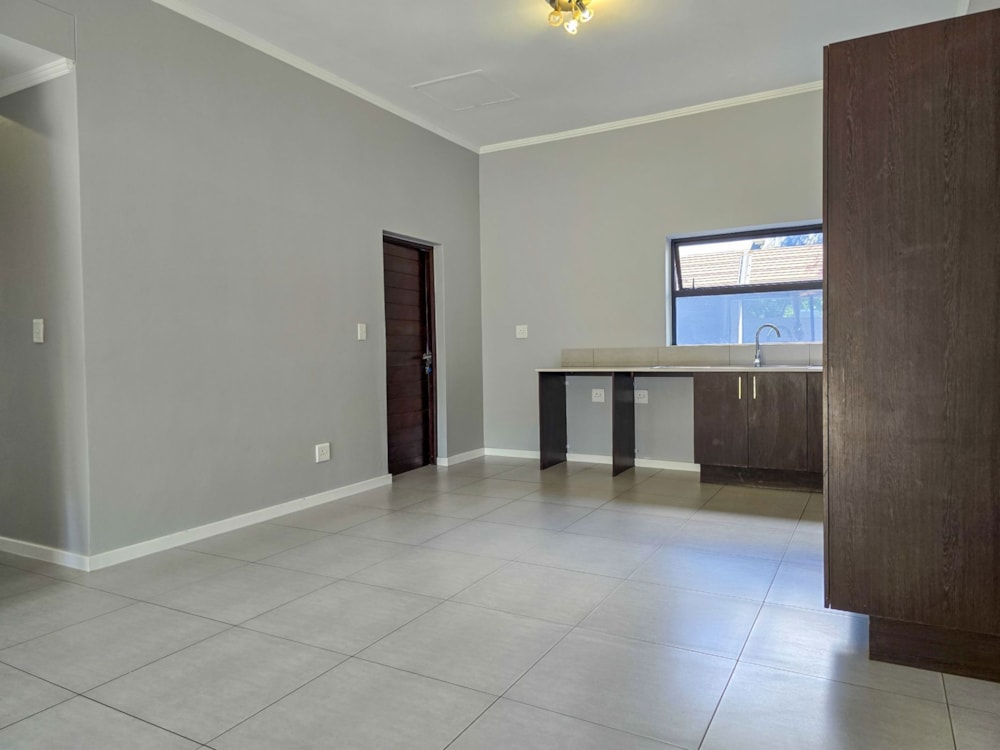 Cluster let in Eye of Africa - 1GV1698925 Cluster let in Eye of Africa - 1GV1698925