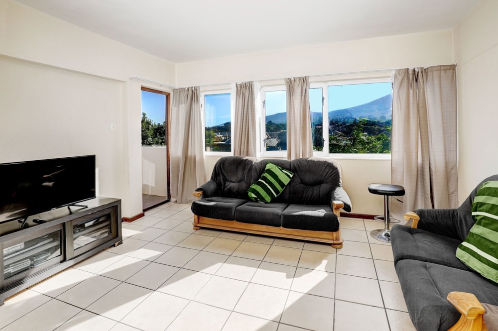 Apartment sold in Parow North - DBV1698440 Apartment sold in Parow North - DBV1698440