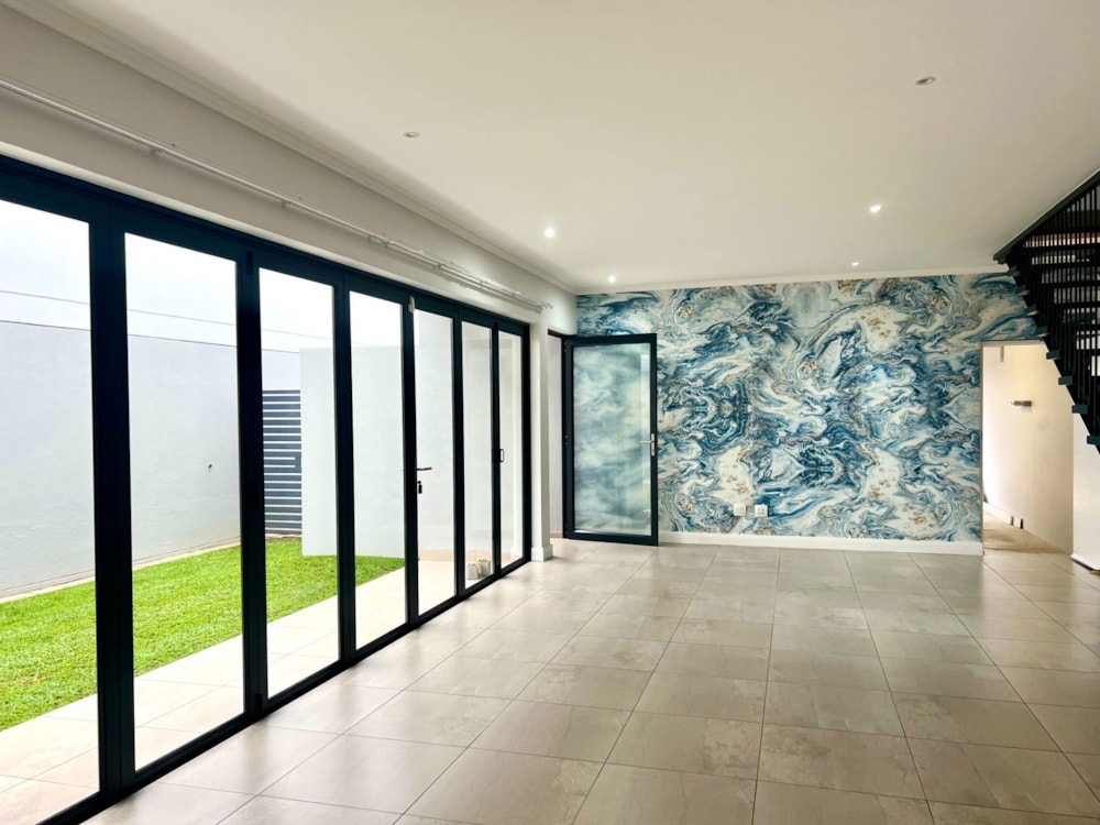 Cluster let in Sandown, Sandton - JBL1698376