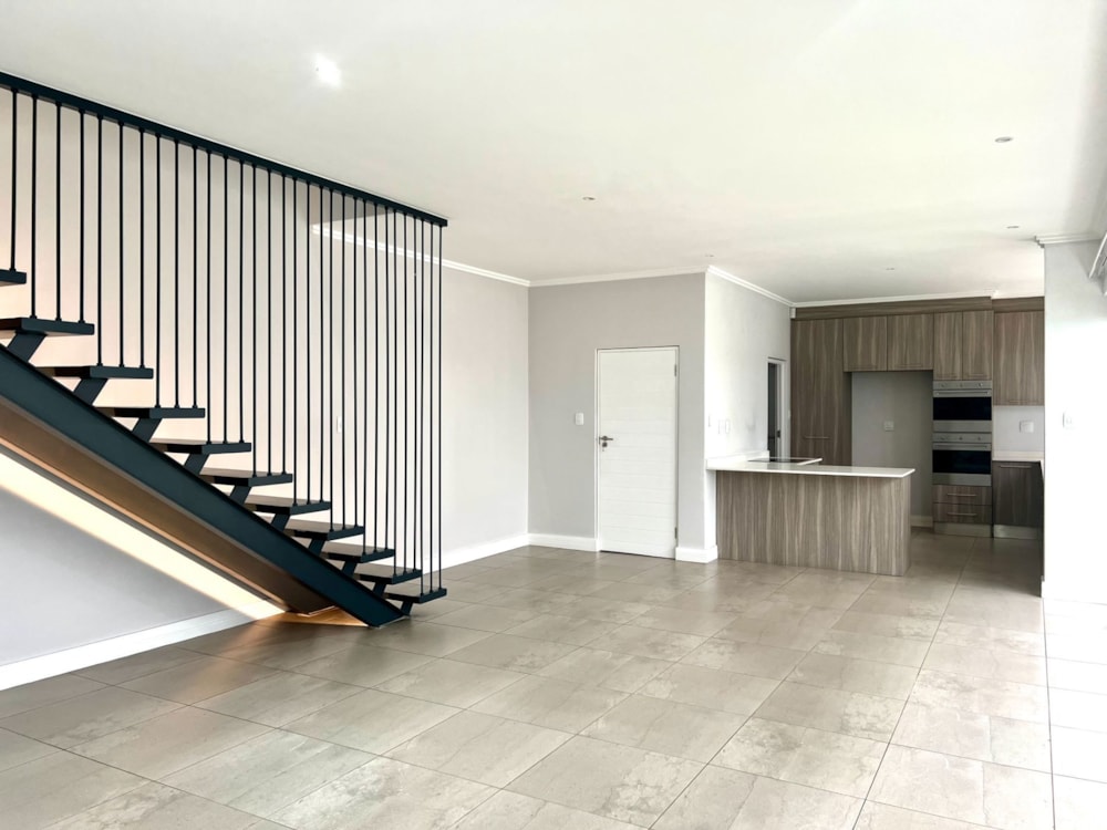 Cluster let in Sandown, Sandton - JBL1698376