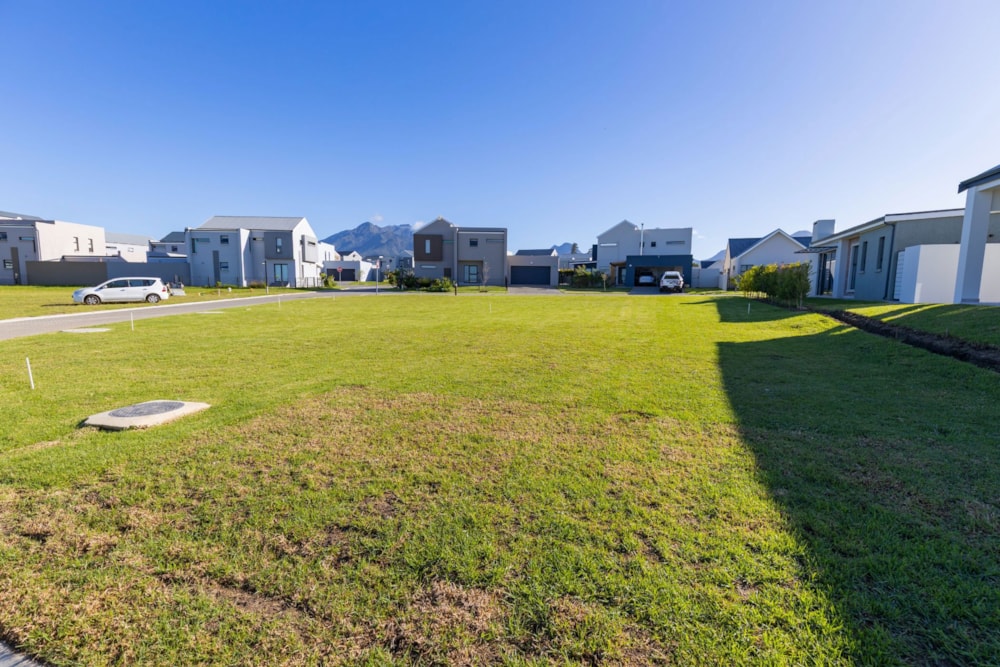 Single-storey house for sale in Kraaibosch Park - GEO1698787 Single-storey house for sale in Kraaibosch Park - GEO1698787