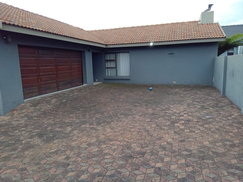 Security complex home for sale in Ben Fleur - 1WD1698502