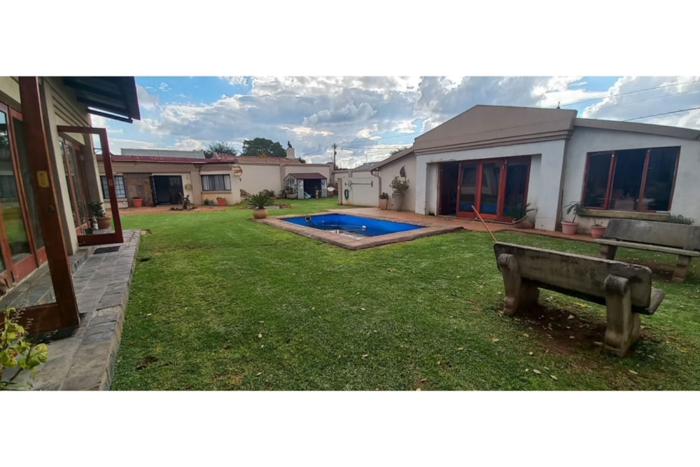 House for sale in Rowhill - 1SP1698538 House for sale in Rowhill - 1SP1698538