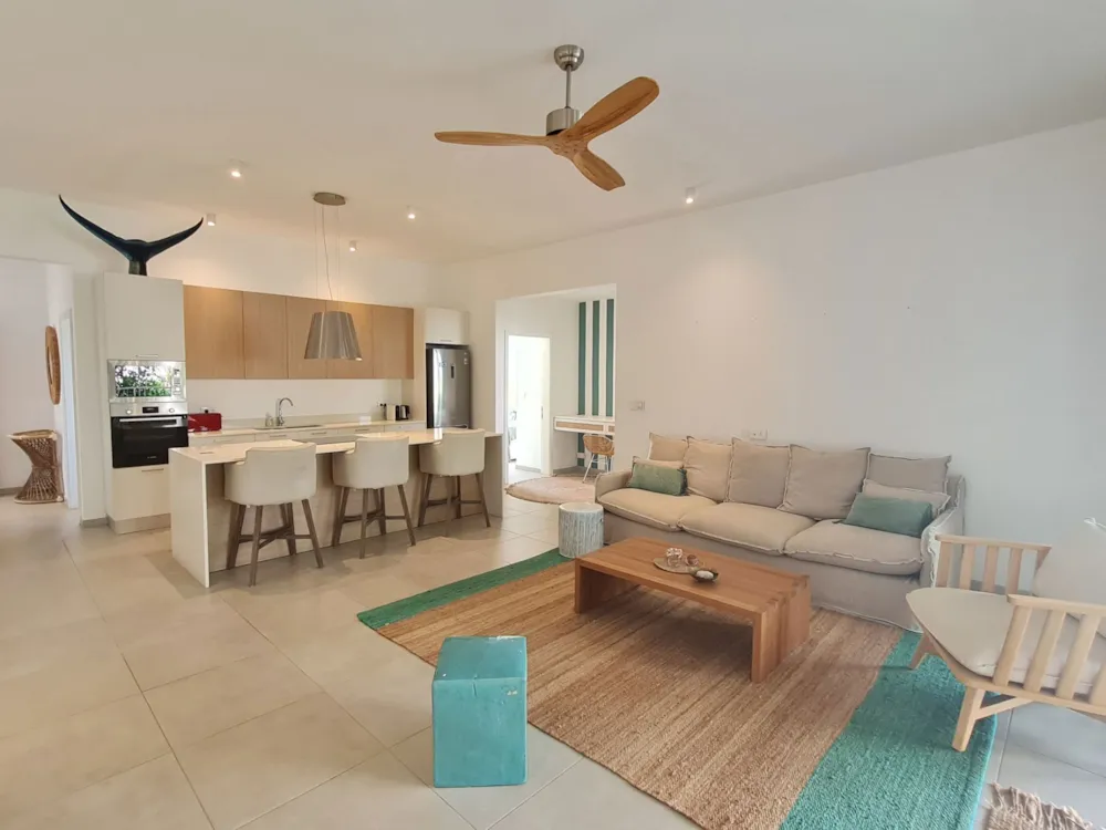 Apartment for sale in Pointe aux Canonniers, Mauritius - MPR1698501