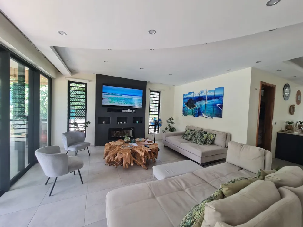 House for sale in La Gaulette, Mauritius - MUR1698862 House for sale in La Gaulette, Mauritius - MUR1698862
