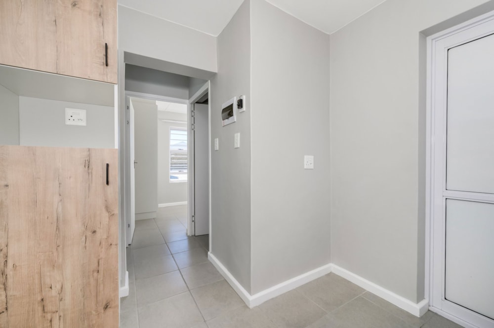 Apartment for sale in Fairview, Port Elizabeth, Gqeberha - 1PLZ1698700