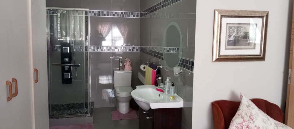 House for sale in Albertinia - 1SR1698819 House for sale in Albertinia - 1SR1698819