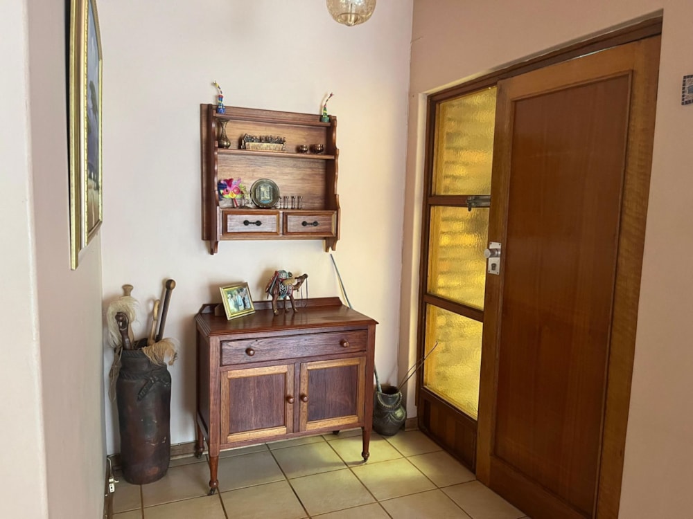 House for sale in Hoedspruit - 1HS1698734 House for sale in Hoedspruit - 1HS1698734