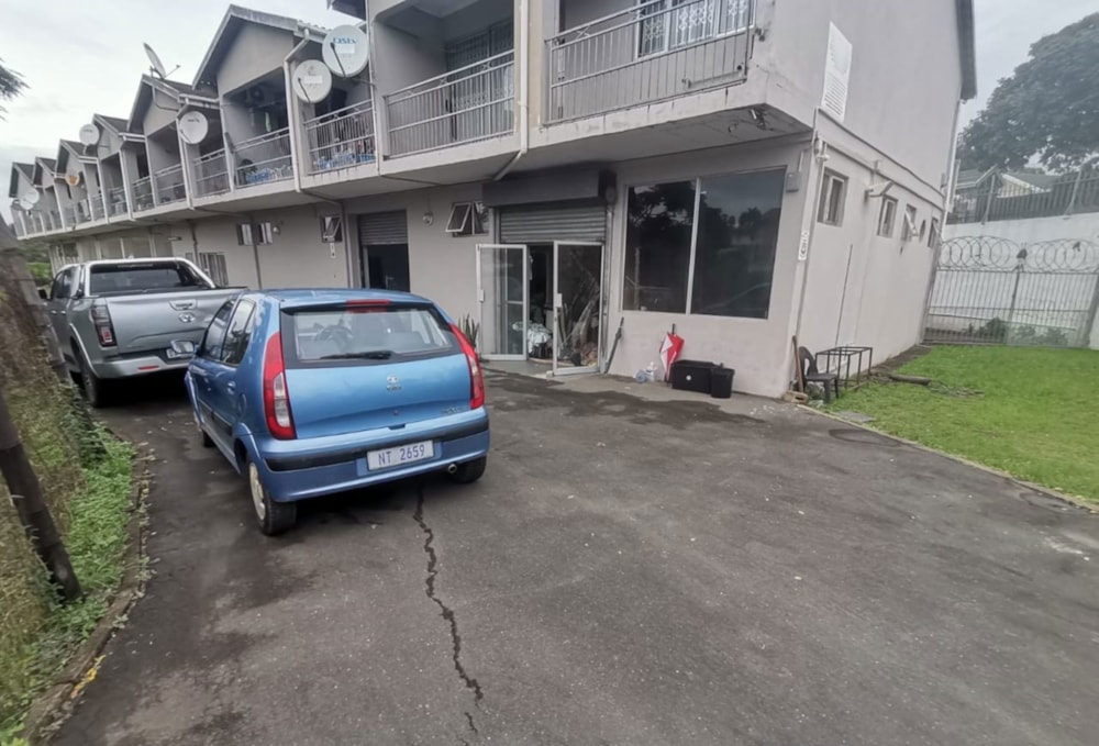 Commercial retail property for sale in Verulam - 1DA1698765