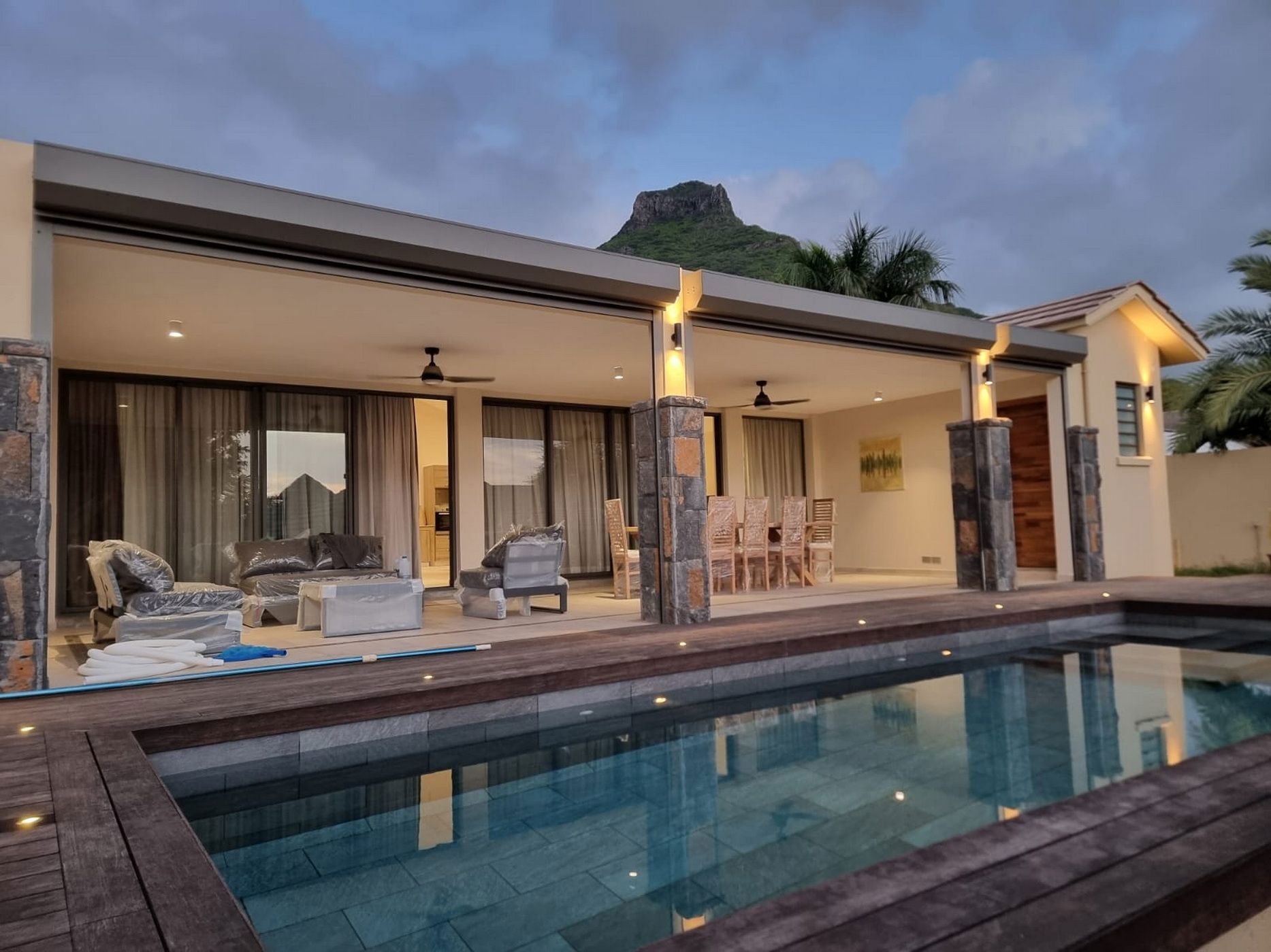 House to rent in Tamarin, Mauritius - MUR1698767