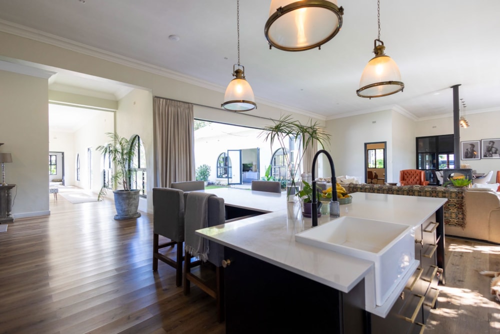 House for sale in Borrowdale, Zimbabwe - 3ZB1698874 House for sale in Borrowdale, Zimbabwe - 3ZB1698874