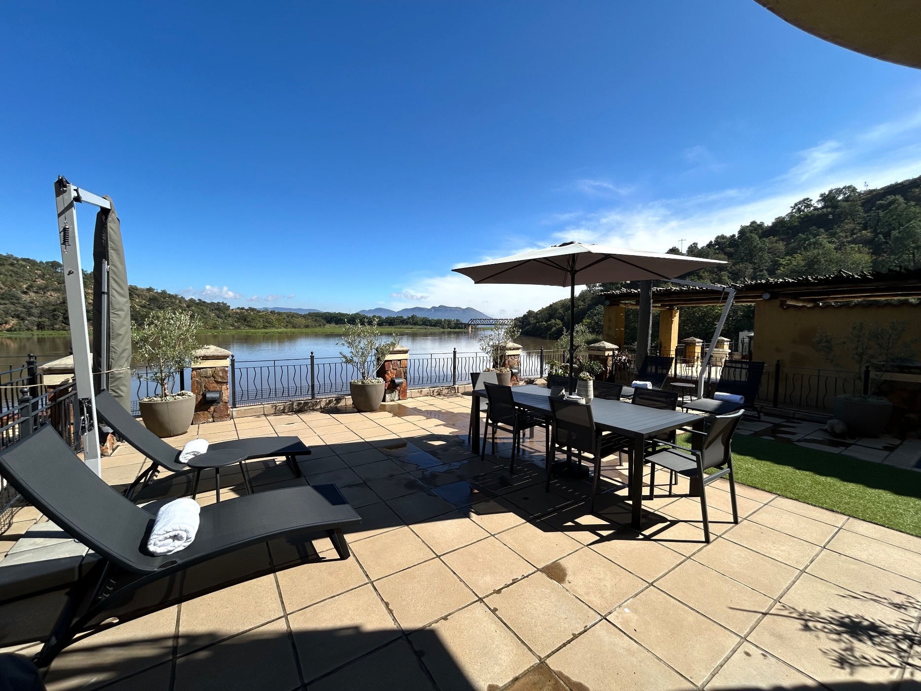 Security estate home for sale in Estate D Afrique - 1HR1698967